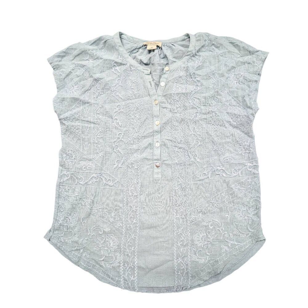 Lucky Brand Shirttail Lavender Knit Top Women L 1/2 Button Embroidered Front